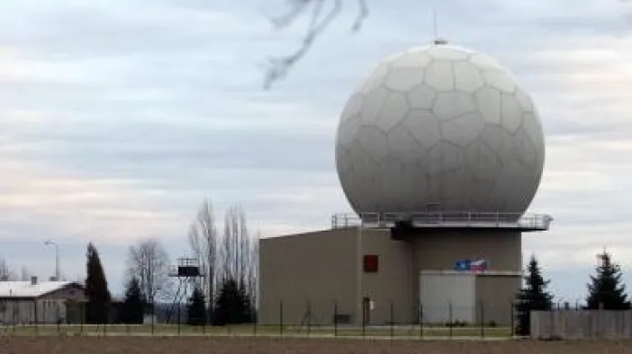 Nedávno dobudovaný radar protivzdušné obrany NATO v Nepolisích na Královéhradecku na snímku z 20. ledna 2007.