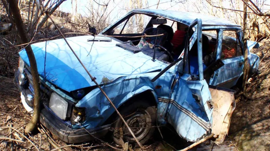 Vrak auta po nehodě