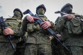 Ruské ztráty dle Kyjeva přesáhly milion. Agresor má kde brát