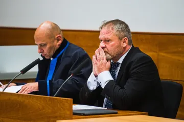 Kárný senát odvolal z funkce pražského žalobce Solara