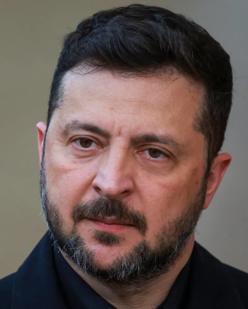 Ukrajina zasáhla ropné zařízení na Krymu, oznámil Zelenskyj