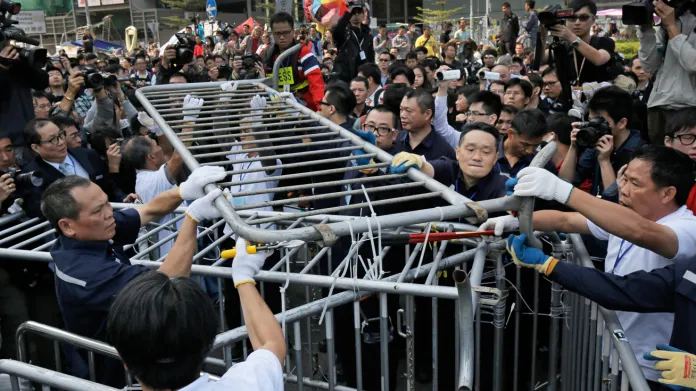 Odklízení zártarasů v Hongkongu
