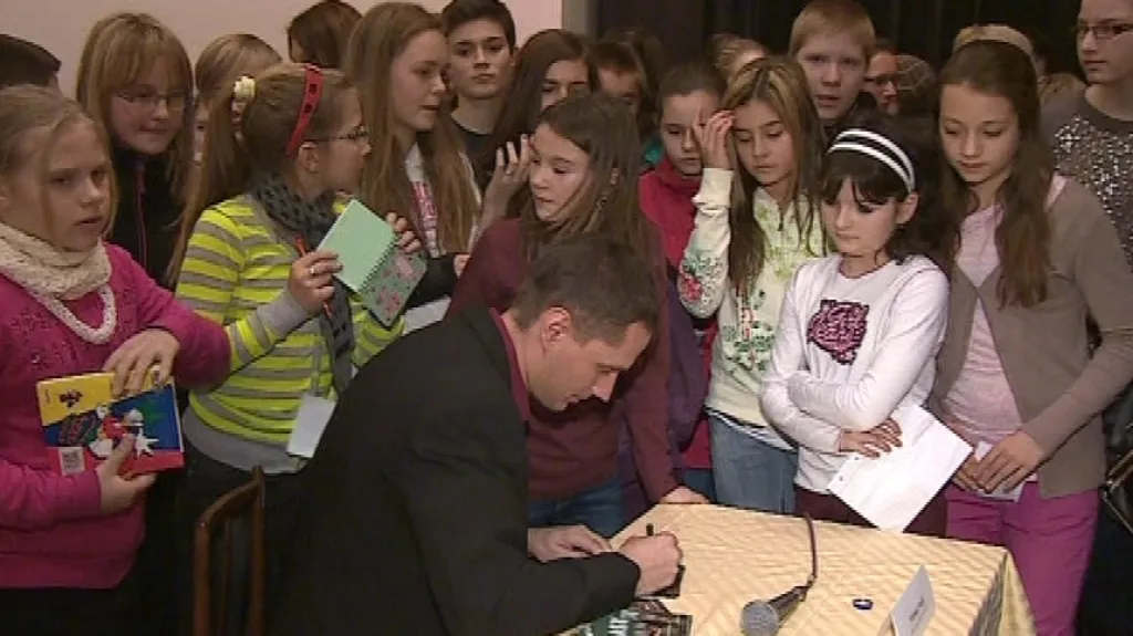 Autogramiáda oštěpaře Veselého v Hodoníně