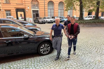 Převaděč, který loni havaroval s migranty u Břeclavi, půjde do vězení