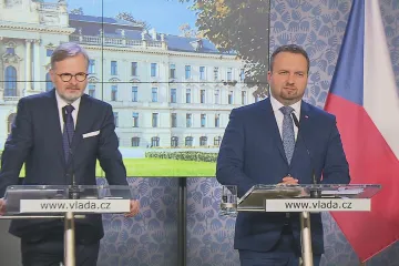 Vláda dohodla kompenzace pro obchodníky s energiemi a jmenovala Pojara bezpečnostním poradcem