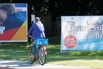 Reforma EU nebo konec protiruských sankcí. Jakou chtějí německé strany zahraniční politiku? 