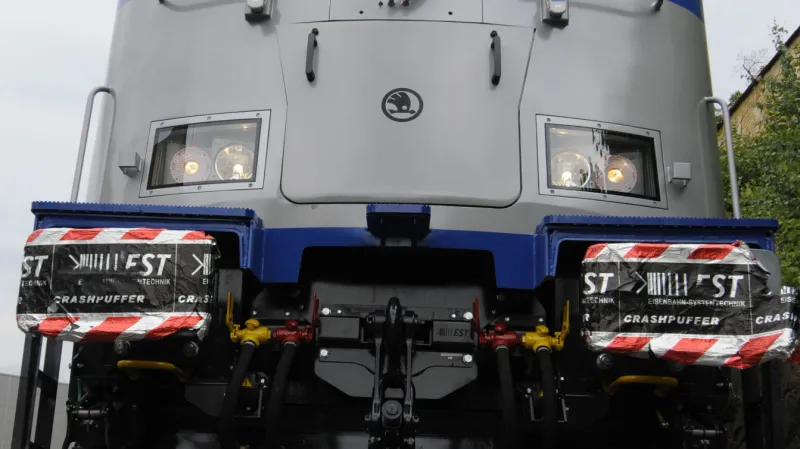 Představení lokomotivy 109E v areálu Škody