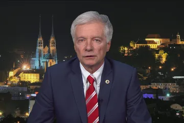 Sládek: Muži i ženy by měli projít kurzem obrany. Zbraně by měl každý doma