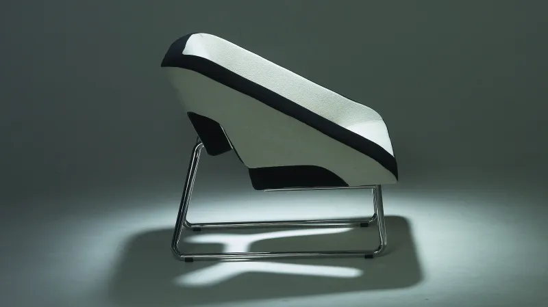 Jan Čtvrtník / křeslo Koxy