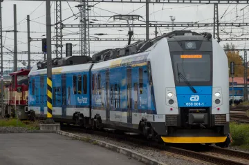 České dráhy očekávají ztrátu až pět miliard korun. Hrozí propouštění