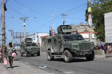 Rada bezpečnosti OSN schválila novou misi proti gangům na Haiti