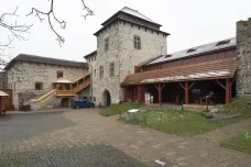 Rumburakův hrad otevře návštěvníkům nepřístupné části. Kunětická hora je připravena na sezonu