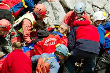 Drama skončilo – zraněný německý speleolog vyproštěn z jeskyně