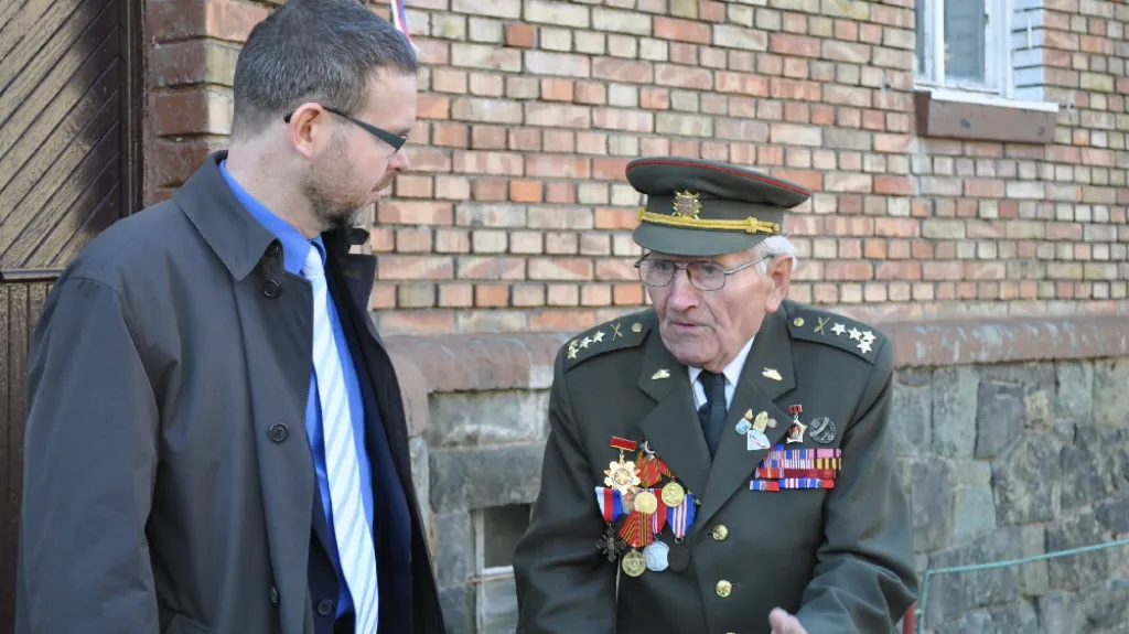 Vzpomínka na kapitána Otakara Jaroše