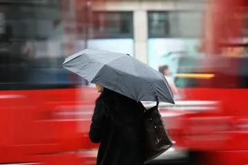 Východ země zasáhnou silné bouřky. Někde se mohou výrazněji zvednout hladiny řek