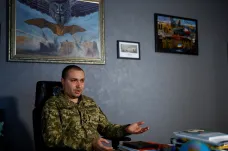 Zásah ruské základny na Krymu má desítky obětí, tvrdí Kyjev. Moskva mluvila o sestřelení všech dronů