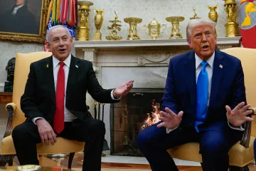 Netanjahu bude s Trumpem jednat o clech či Pásmu Gazy