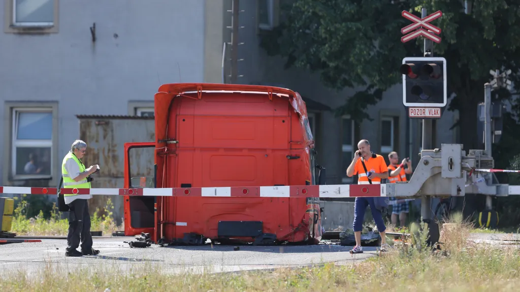 Nehoda kamionu s pendolinem ve Studénce 22. 7. 2015