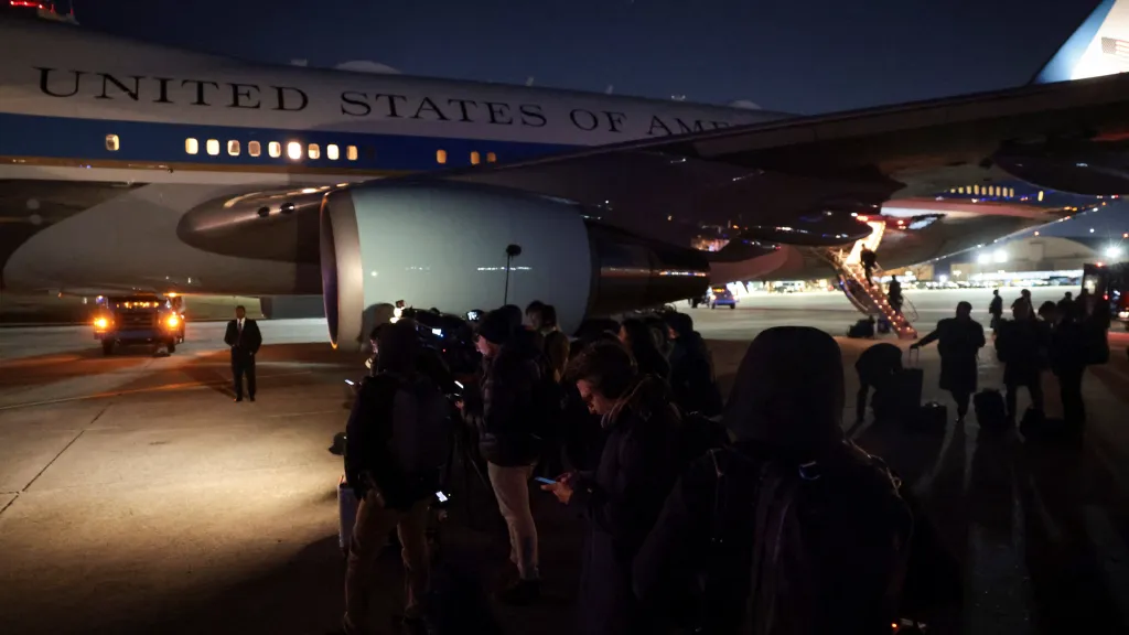 Air Force One po návratu na základnu Andrews