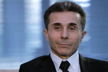 „Sovětský člověk“ Ivanišvili má Gruzínský sen o ruském zákonu a kontrole země