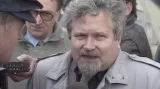 Petr Pithart na návštěvě Milovic v roce 1991