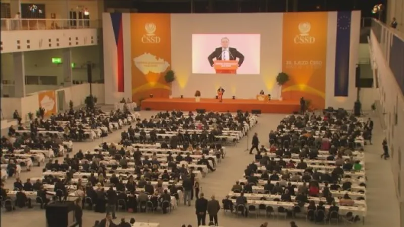 Lubomír Zaorálek při kandidátském projevu Zdroj: ČT24