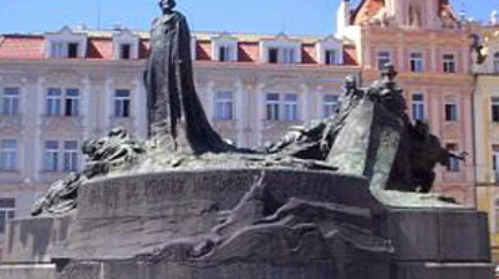 Pomník na Staroměstském náměstí