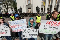 Rusky mluvící nerovná se proruský. Kreml to nechápal, jeho agrese pomohla ukrajinštině