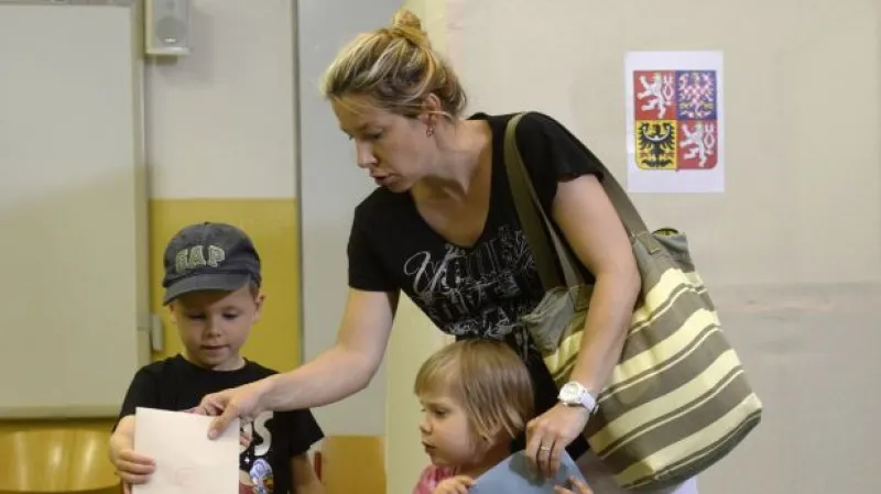 Eurovolby - den druhý: Češi začali hlasovat