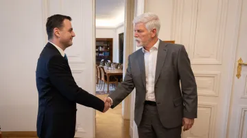 Předseda Motoristů Petr Macinka a prezident Petr Pavel