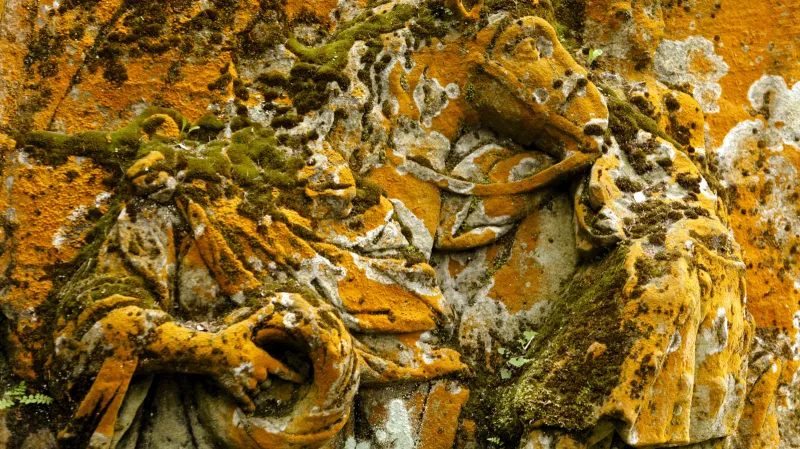 Betlém - soubor barokních soch v lese poblíž Kuksu