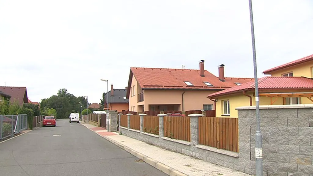 Dolní Břežany