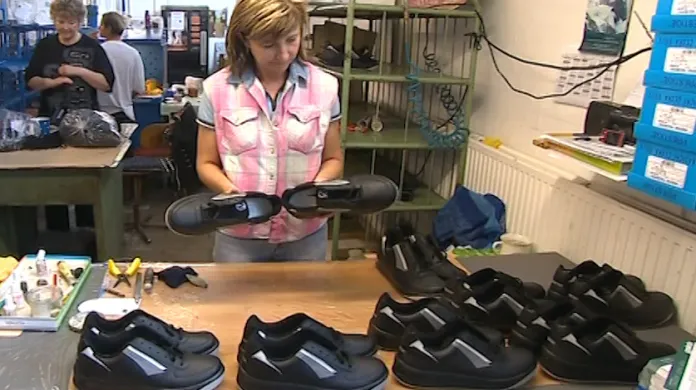 Výroba sportovní obuvi