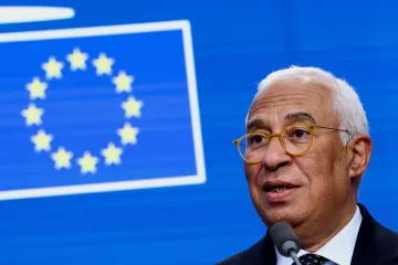 EU chce stabilizovat obchodní vztahy s USA, ale bude bránit své zájmy, řekl Costa