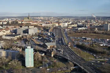 V brněnské koalici to vře kvůli poloze nádraží. Výsledky výzkumu vykládají politici různě