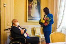 Prezident Zeman vyjádřil obdiv a podporu Cichanouské v boji s diktátorem