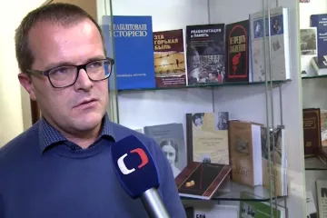 Golunovovi pomohla solidarita médií i zastání od špiček režimu, říká novinář Pazderka