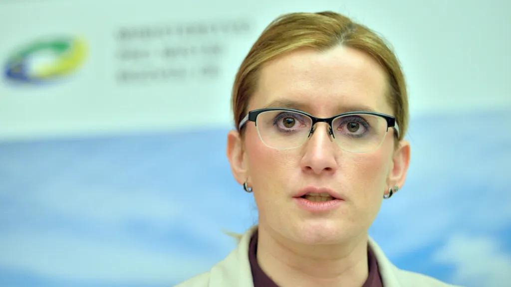 Ministryně pro místní rozvoj Karla Šlechtová (ANO)