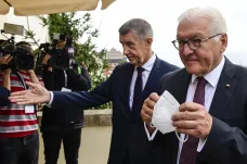 Německý prezident Steinmeier ukončil návštěvu Česka. Sešel se s Babišem, v Ústí si prohlédl výstavu