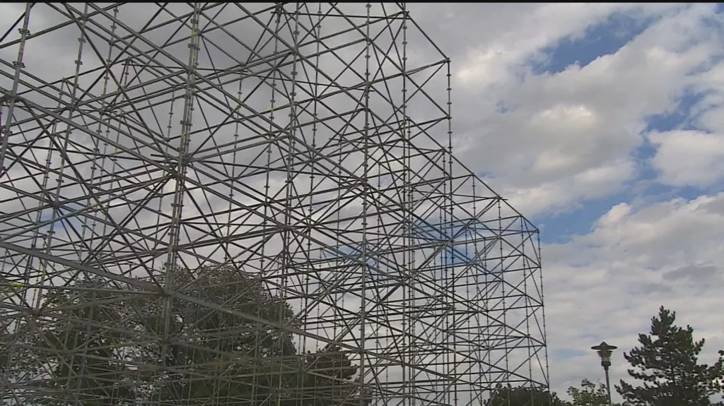 Německý dům vyvolal spory mezi politiky