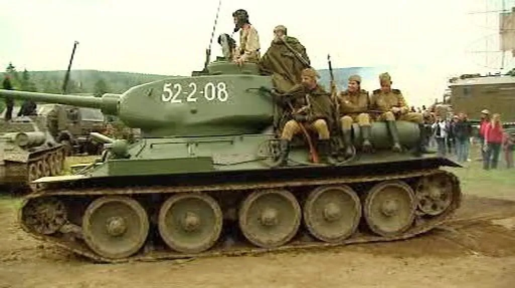 Vojenská přehlídka Bahna 2010