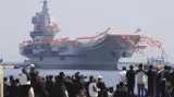 Čína představila novou letadlovou loď