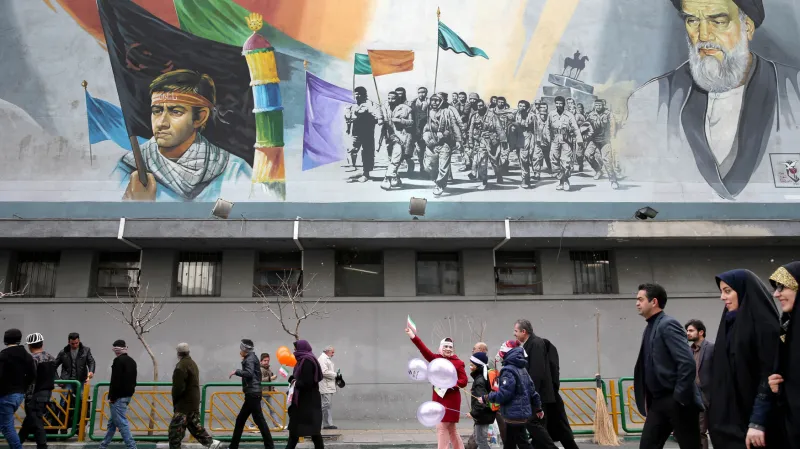 27 let od islámské revoluce v Íránu