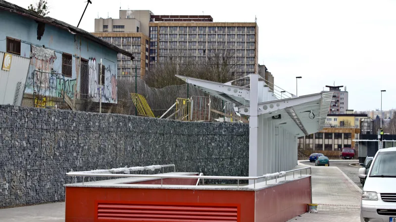 Prodloužení metra A