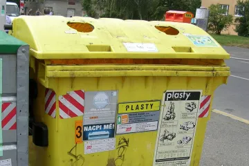 PŘEHLEDNĚ: Jak zjistím, zda mohu mezi plasty vyhodit plechovku?