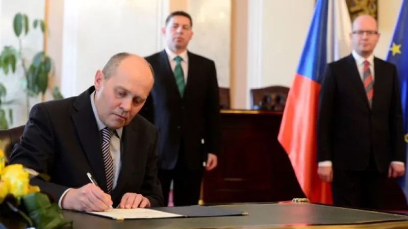 UDÁLOSTI: První český "superúředník" složil svůj slib