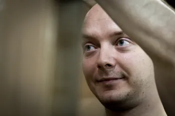 Ruský soud prodloužil Safronovovi vazbu do jara. Bývalý novinář se chce odvolat