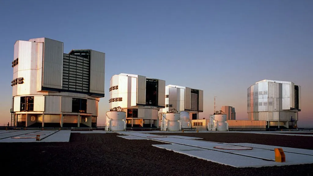 Dalekohledy VLT na observatoři Paranal