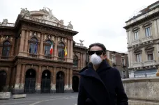 Pandemii se v Itálii nedaří zastavit, během uplynulého dne zemřelo přes šest set lidí