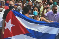 Za účast na protestech až 30 roků v cele. Dlouholeté vězení hrozí na Kubě i teenagerům